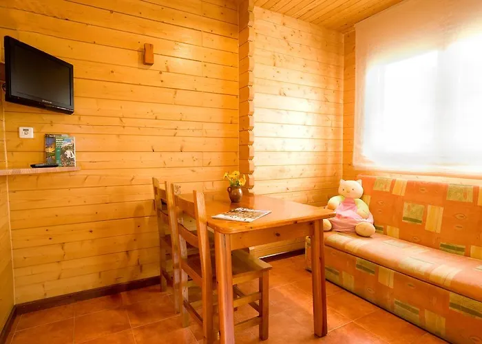 Camping La Borda D'arnaldet *